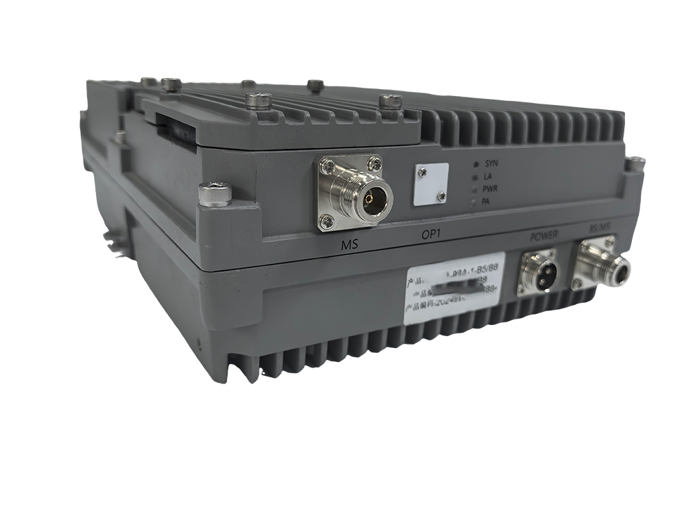  京口三频手机信号接收器2000㎡